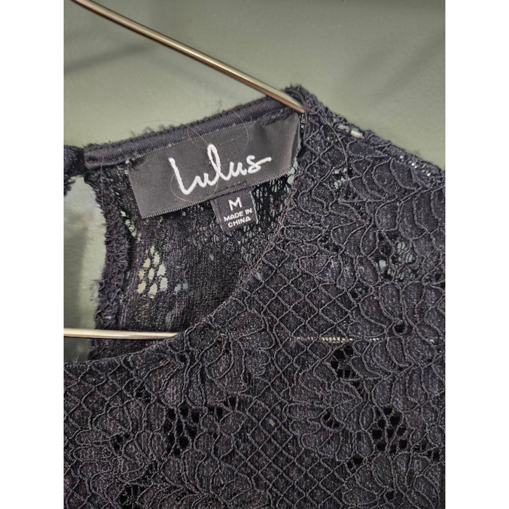 Lulus Black Lace Bell Sleeve Blouse M - Picture 2 of 7